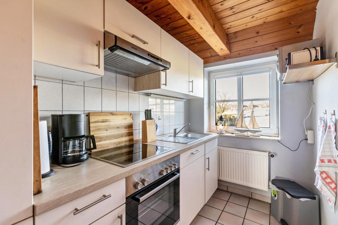 Schipp Landen Lisa Apartment ฮูซุม ภายนอก รูปภาพ
